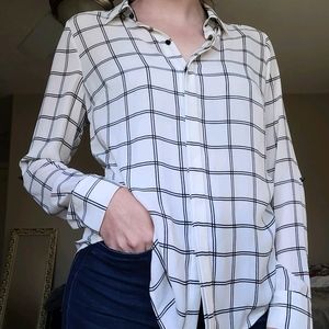White House Black Market long windowpane blouse